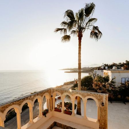 Luxuriant Houses Kyrenia キレニア エクステリア 写真